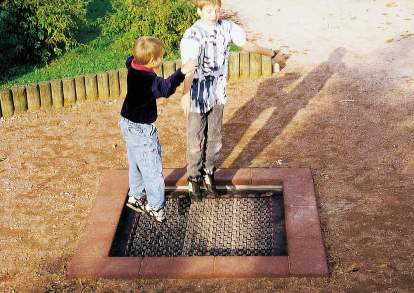 Mini trampolína pro zapuštění