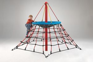 Pyramida z lanové sítě Dino Mini