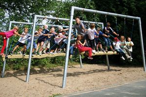 Super Tampen Swinger Mini čtyřmístná, dvojitá